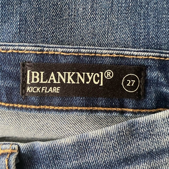 🎉HP🎉 BLANK-NYC Kickflare Denim Jeans - Picture 5 of 5